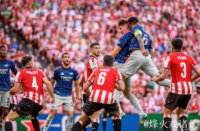 梅里诺社媒：昨晚比赛、球队表现与球场质量